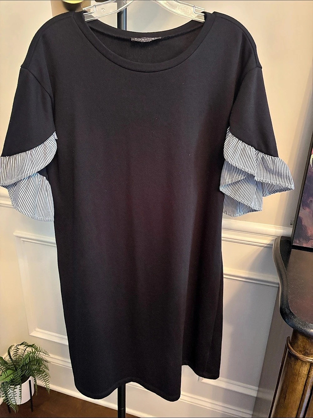 Luxology Striped Ruffle Sleeve Dress Black
